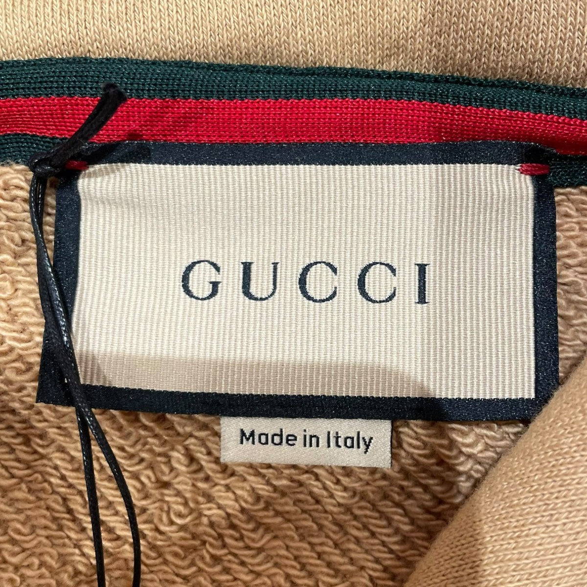 【XLサイズ】 GUCCIグッチ　ストロベリープリント パーカー ベージュ XLサイズ】 GUCCIグッチストロベリープリント パーカー ベージュ
