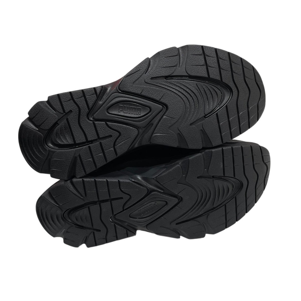 【新品・未使用】PUMA ブラック ローファー 新品未使用】プーマ スニーカー ローファー 厚底 黒 24.5