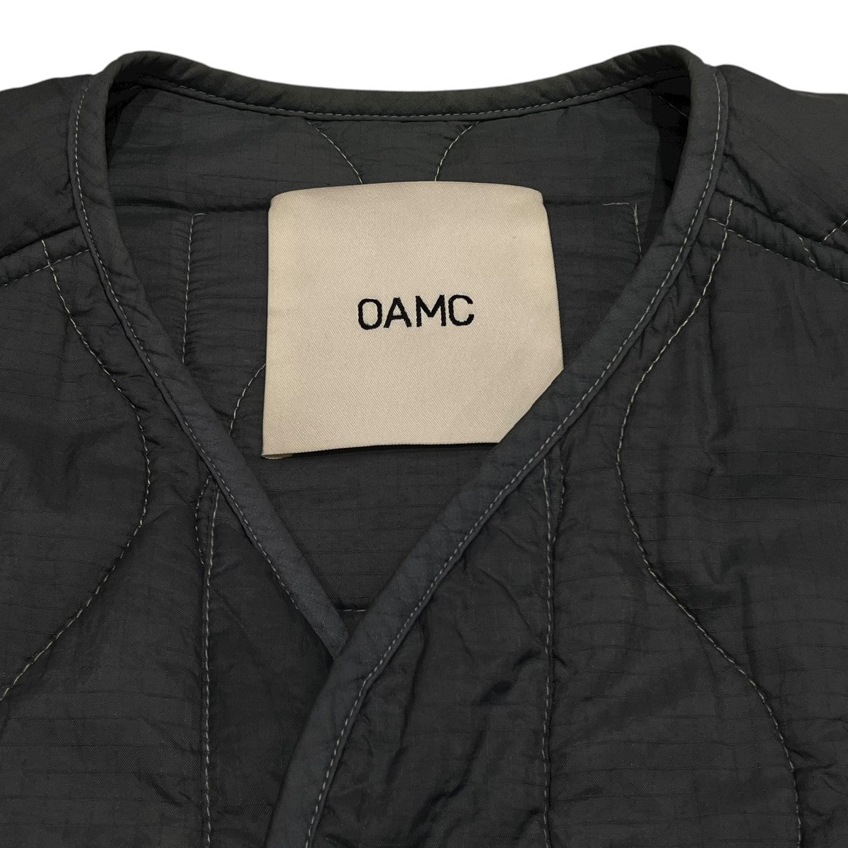 OAMC(オーエーエムシー) 20AWCOMBAT LINER JACKETキルティング