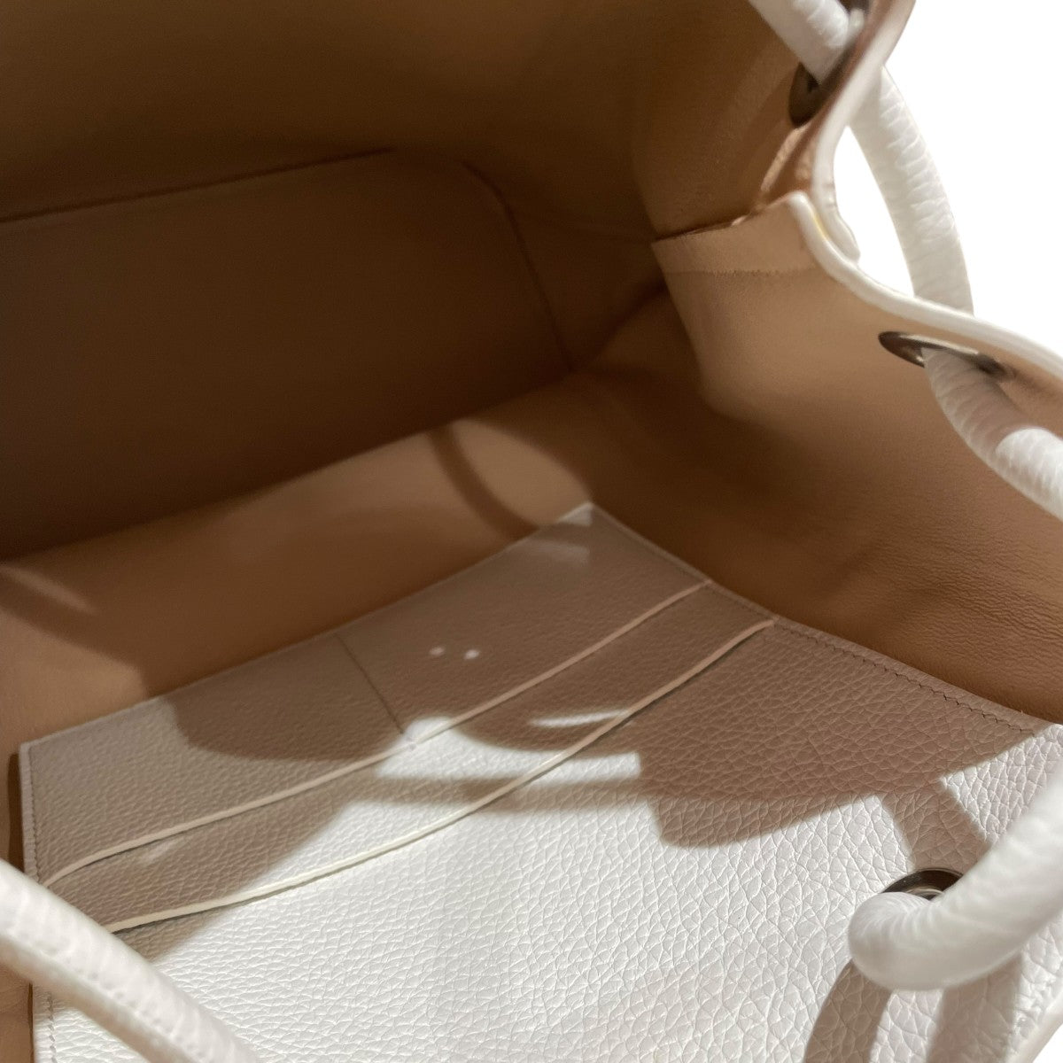 JIL SANDER(ジルサンダー) レザートートバッグ ホワイト｜【公式