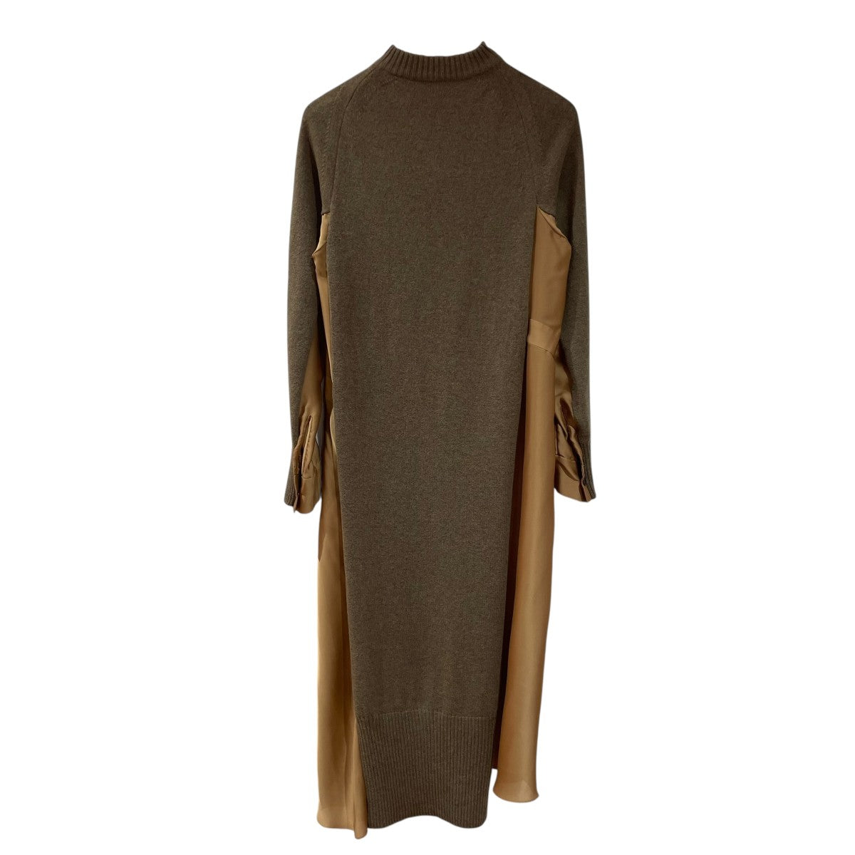 ワンピース sacai 24aw Nylon Twill Dress ワンピース sacai 24aw Nylon Twill Dress ワンピース sacai 24aw