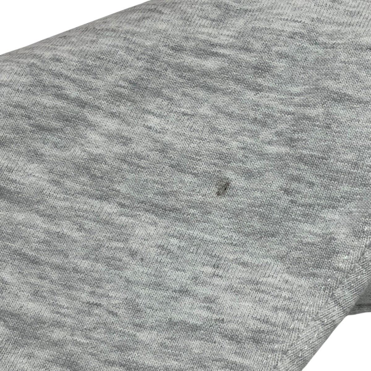 プルオーバーパーカー