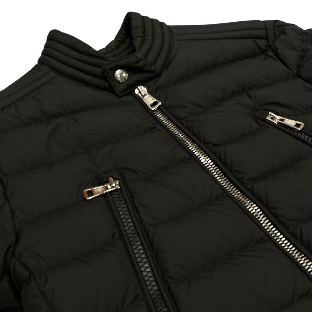 MONCLER ダウンジャケットF20911A59700 古着・中古-3枚目のアイテム画像