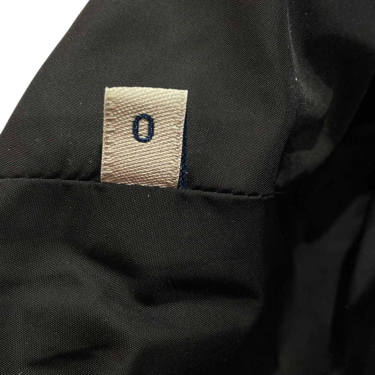 MONCLER ダウンジャケットF20911A59700 古着・中古-8枚目のアイテム画像