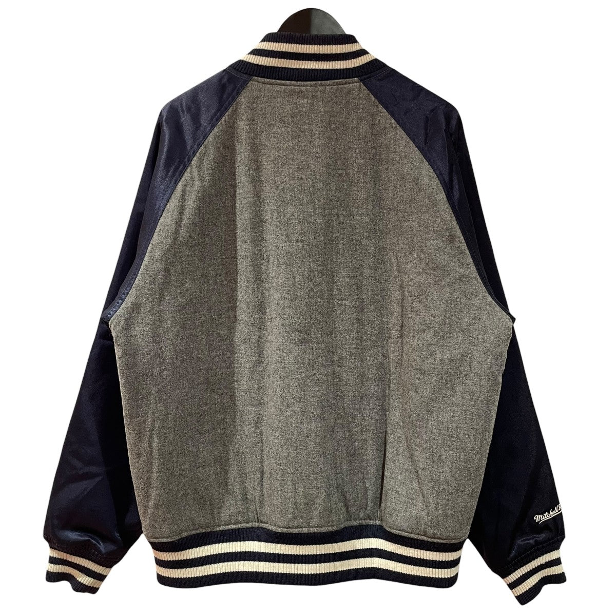 MITCHELL ＆ NESS×NEW YORK YANKEES ジャケット ライトグレー サイズ M