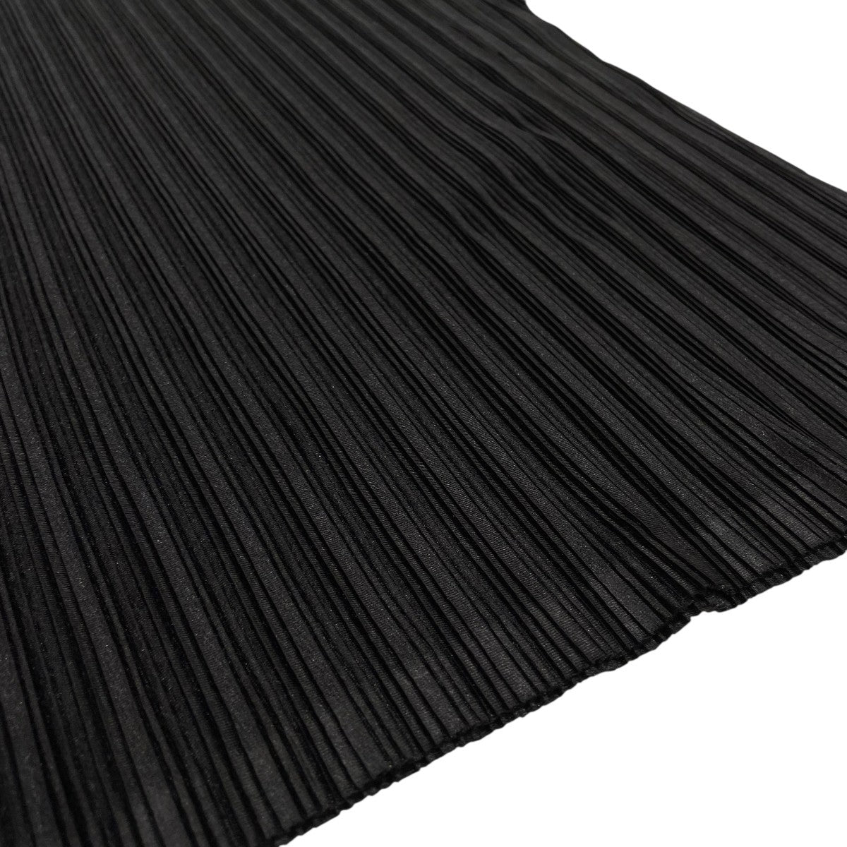 新品 プリーツプリーズ　RIB PLEATS BASICS RIB PLEATS BASICS – ISSEY MIYAKE ONLINE STORE