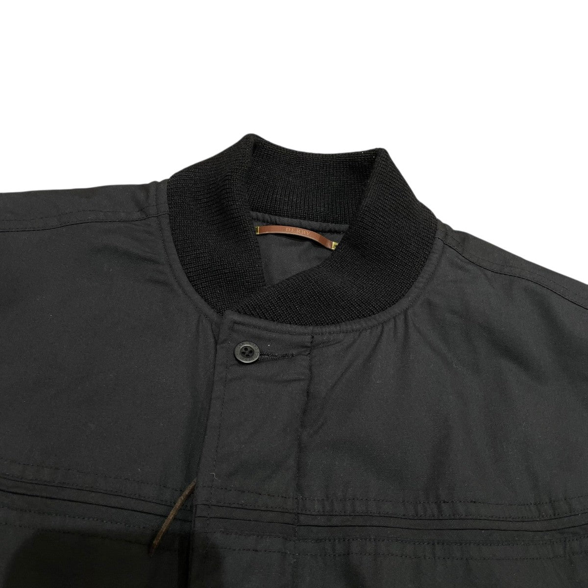 ボンバージャケット