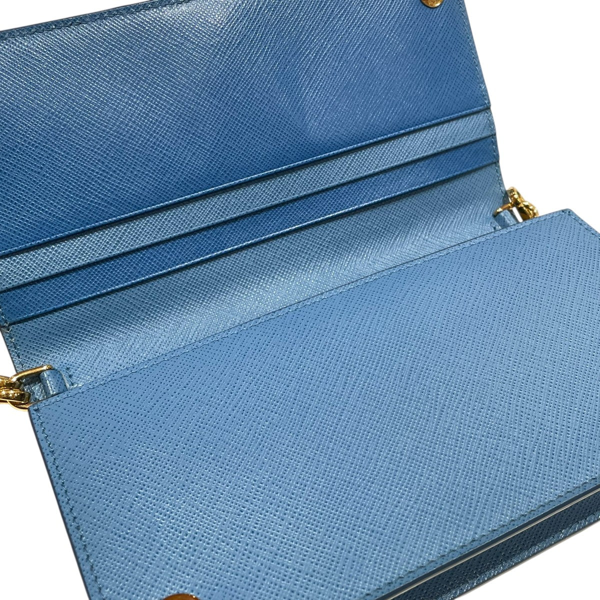 【PRADA】サフィアーノ長財布 ブルー PRADA(プラダ) サフィアーノメタル チェーンウォレット長財布1ZH029