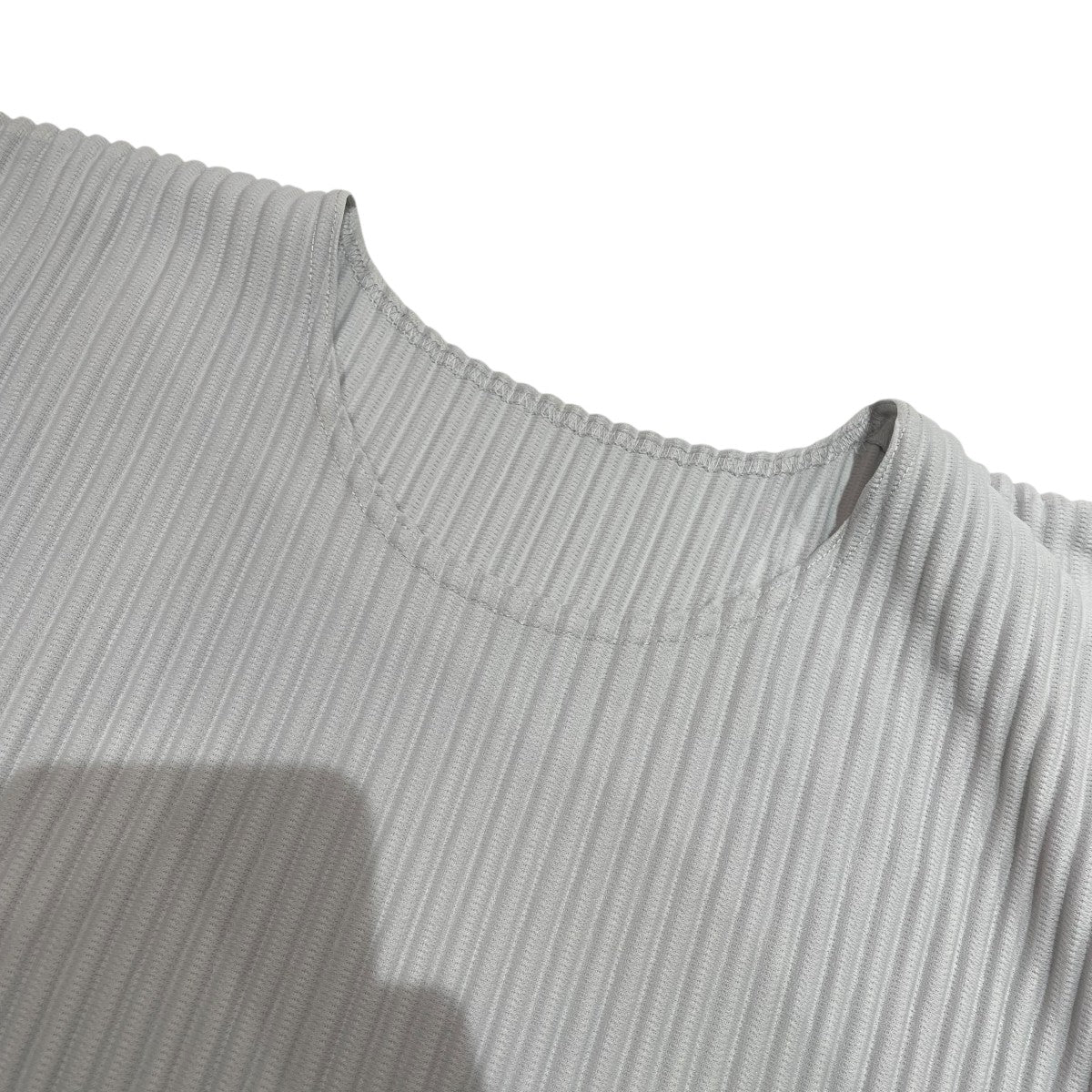 HOMME PLISSE ISSEY MIYAKE 半袖カットソーHP55JK020 古着・中古-3枚目のアイテム画像