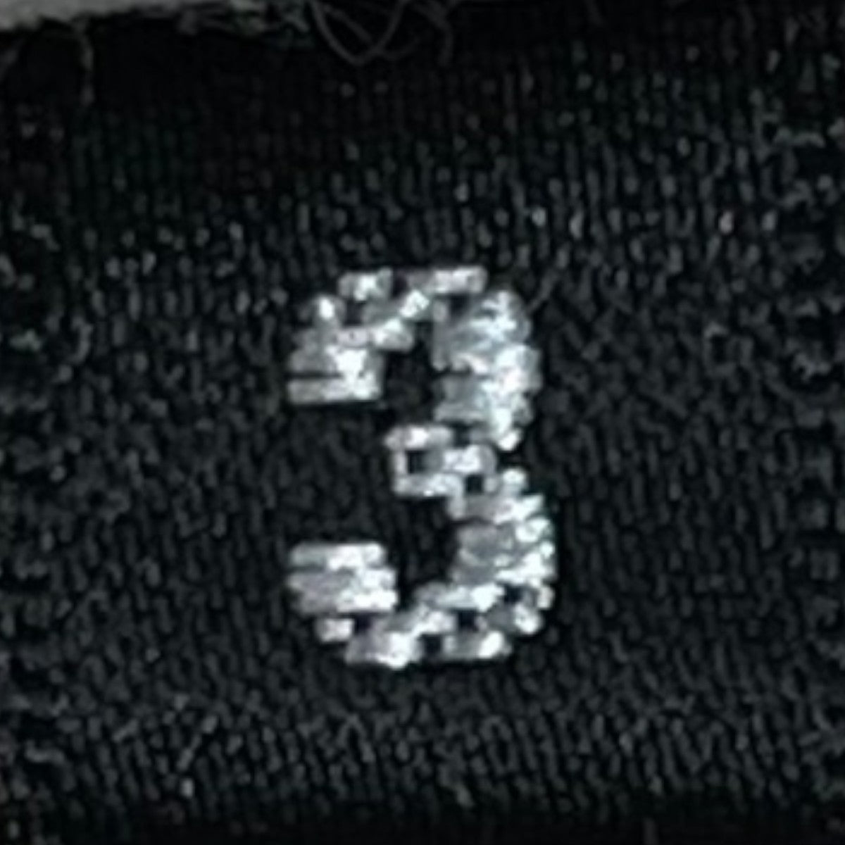 AJ32-087