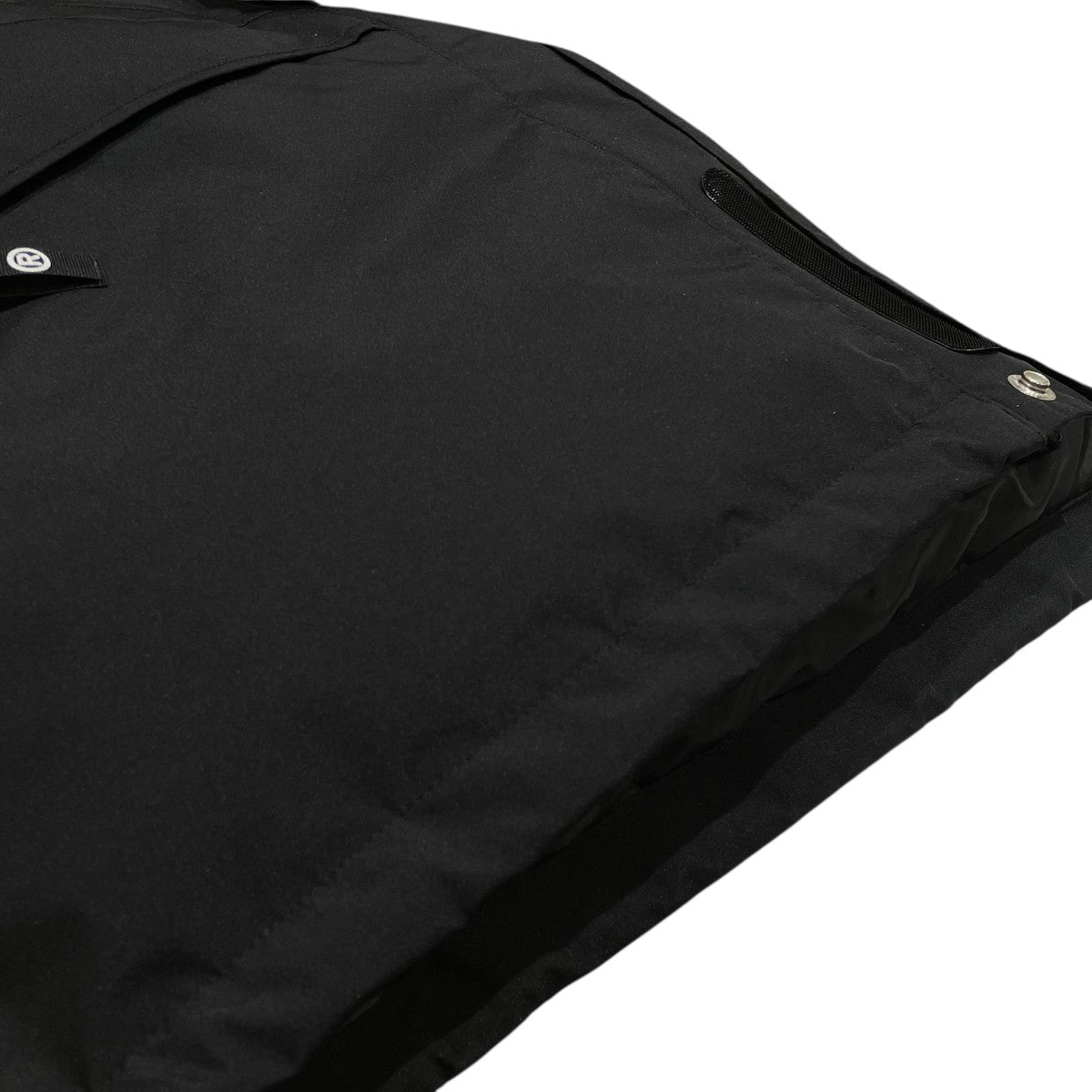 Gore-Tex Snowboard Down Jacketダウンジャケット001dnk701004m