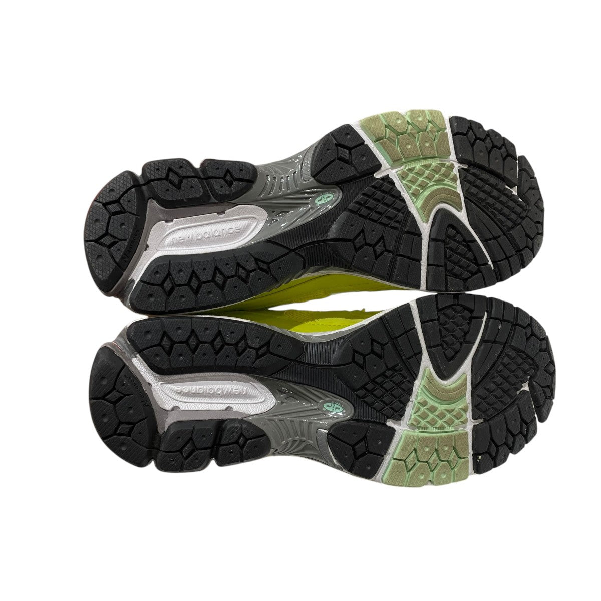 NEW BALANCE ローカットスニーカーM2002RLC 古着・中古-5枚目のアイテム画像