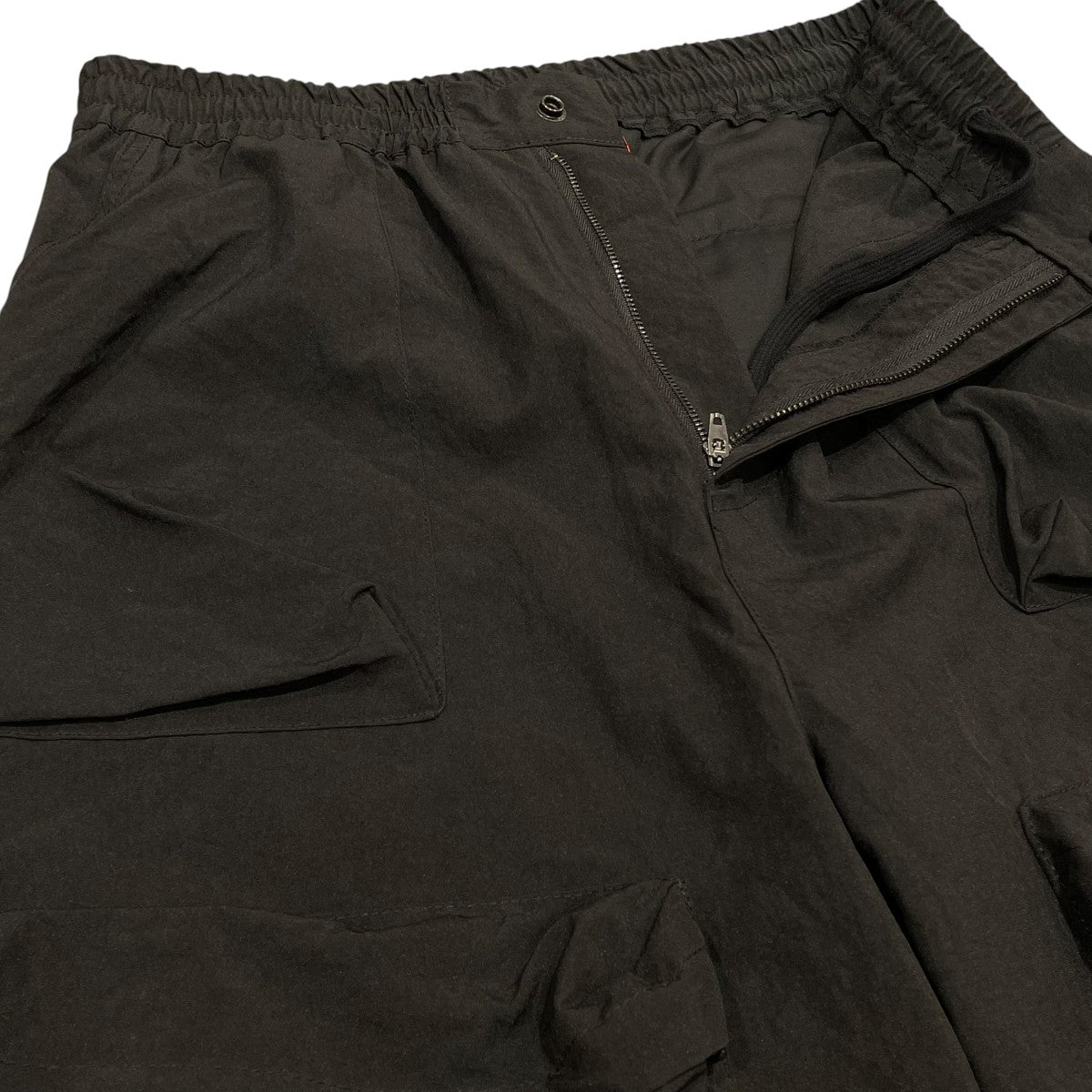 DIESEL P-STAINDナイロンカーゴパンツA10503 古着・中古-3枚目のアイテム画像