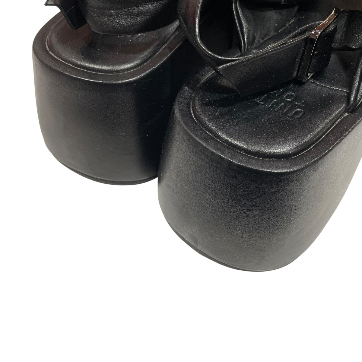 PADDED CROSS SANDALストラップサンダル