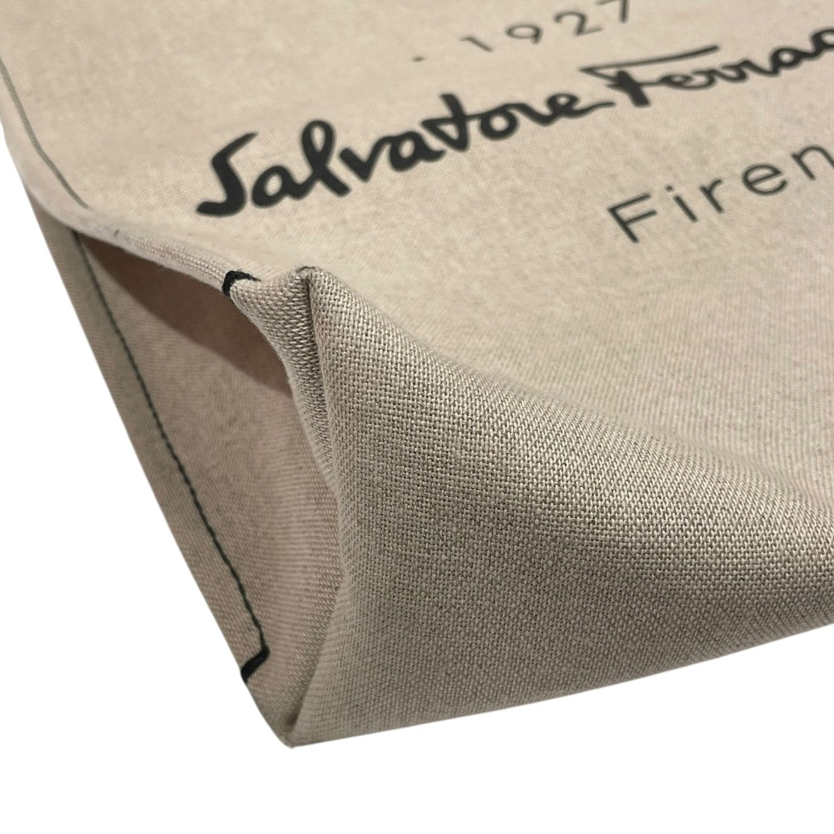 Salvatore Ferragamo トートバッグ 古着・中古-3枚目のアイテム画像