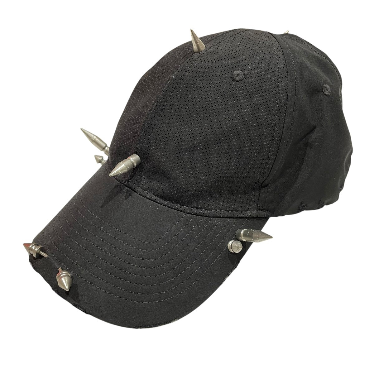 BALENCIAGA(バレンシアガ) Perforated Spike Capスパイクメッシュ