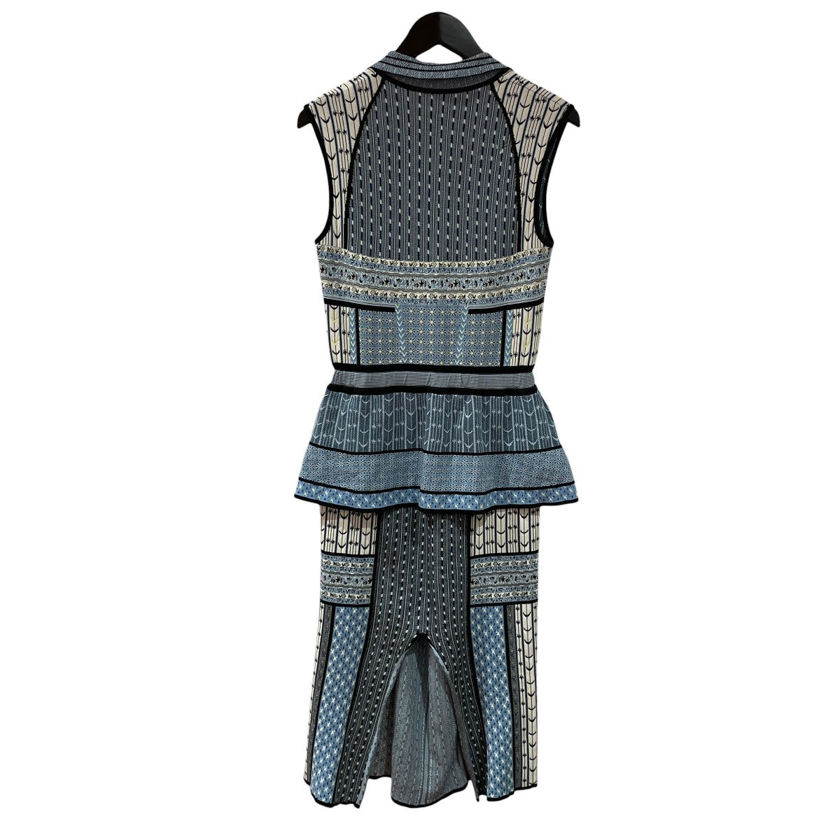 Geometric Pattern Knitted DressノースリーブワンピースMM25SS-KN085