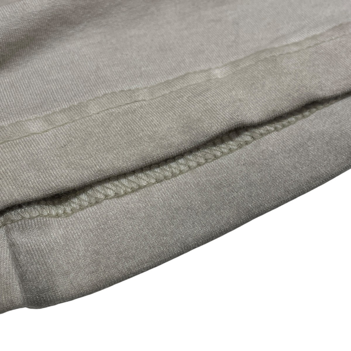 Ultra-long T-shirt with layered sleevesロング長袖カットソーA22434