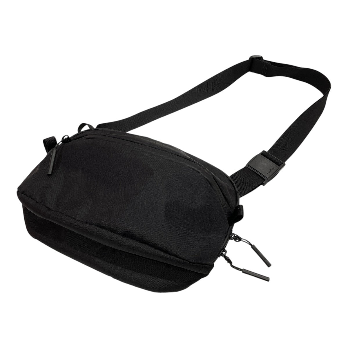 Day Sling 3 X-Pacショルダーバッグ