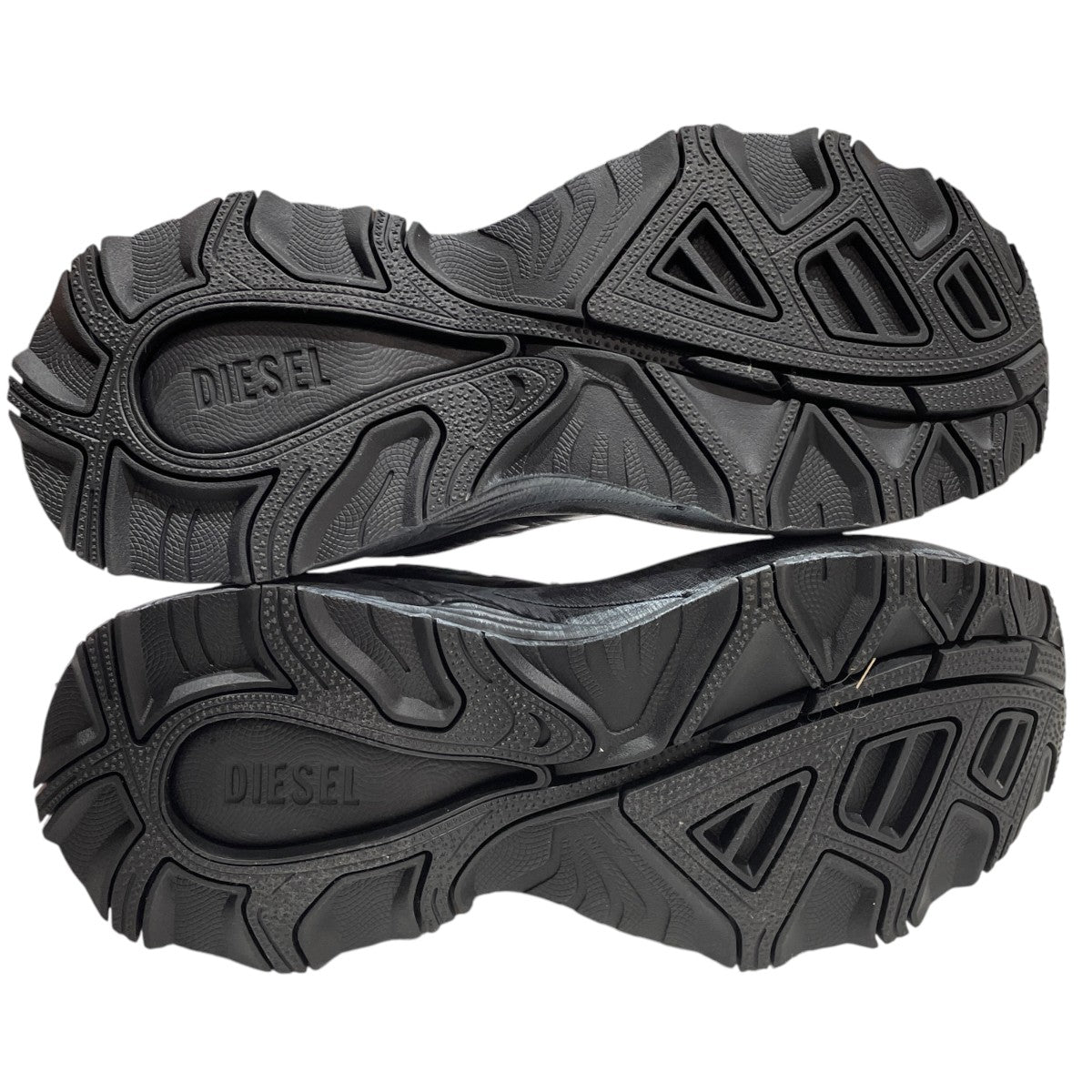 D-CAGE-RUNNERスニーカーRN93243