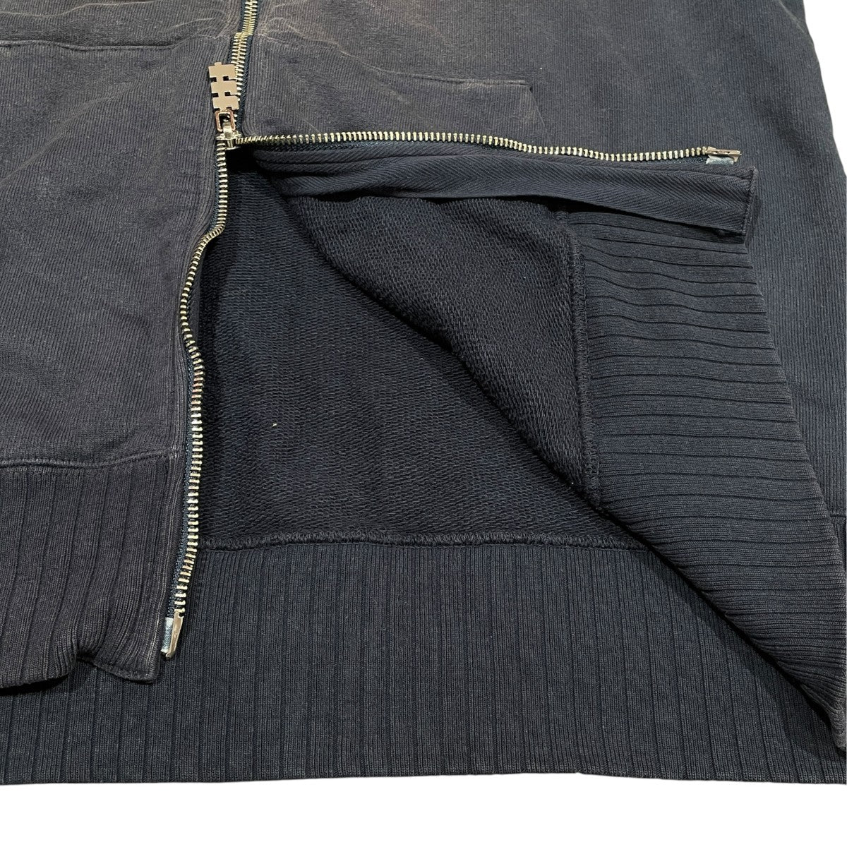 ジップパーカーTOPS-2023AW-CT01