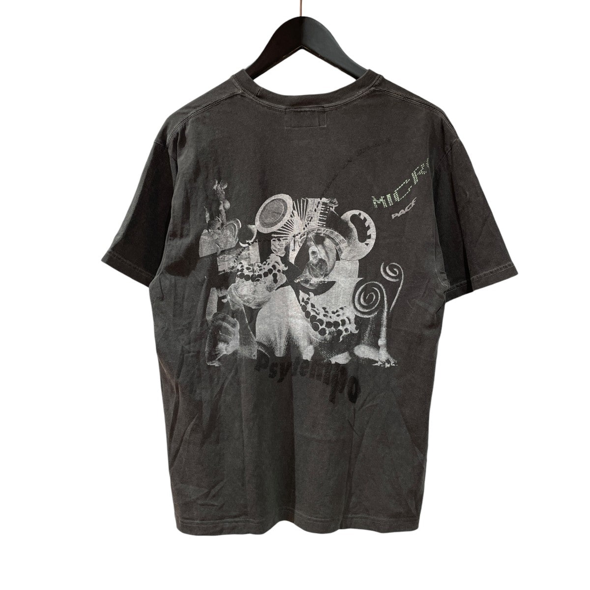 Tシャツ