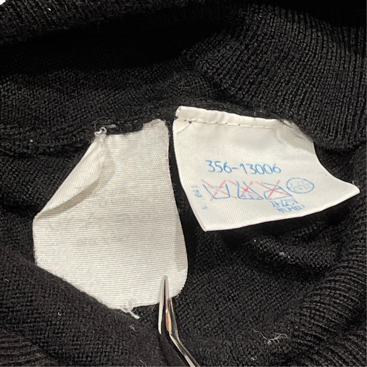 KNITVネックニット356-13006