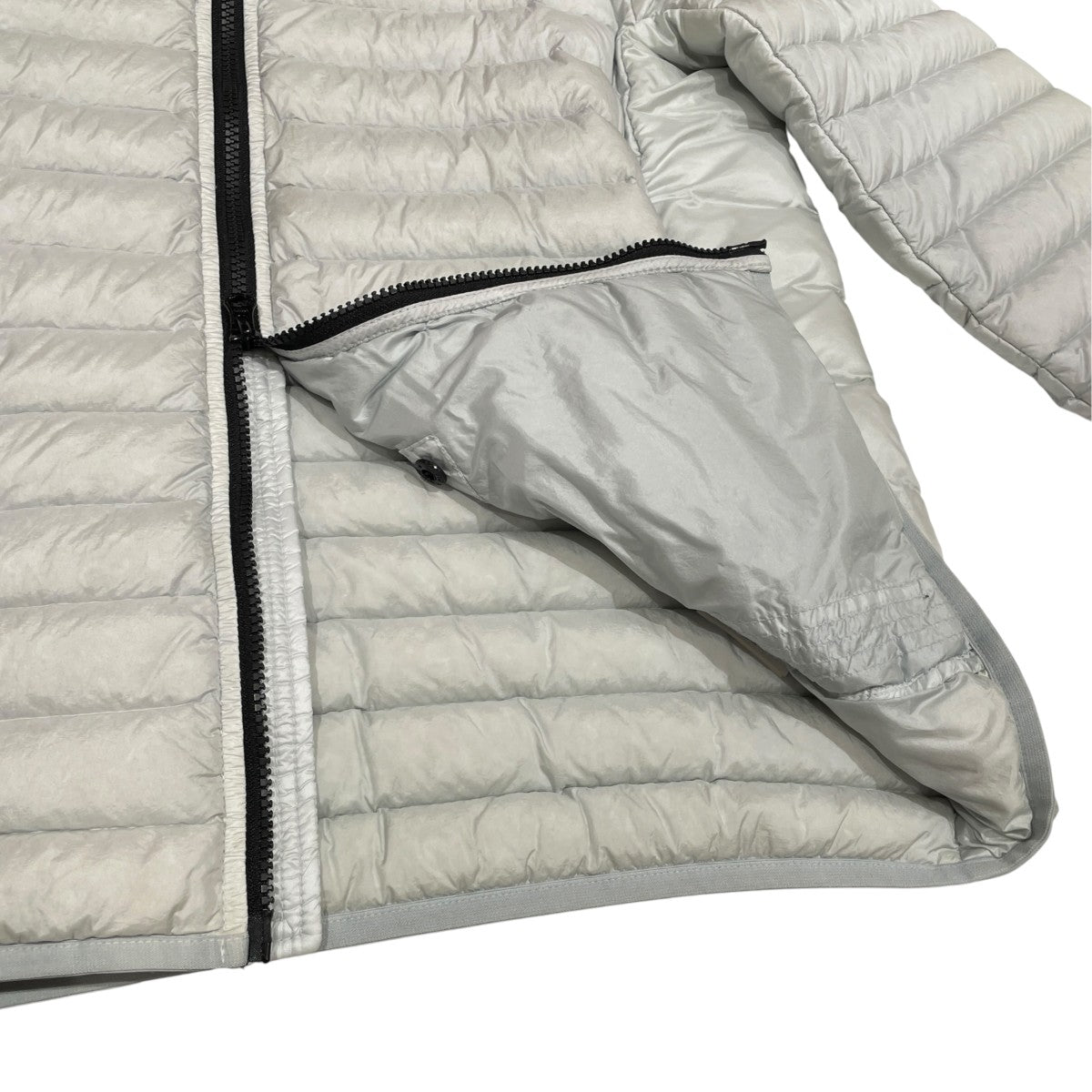STONE ISLAND ガーメントダイナイロンフーデッドパッカブルブルゾンダウンジャケット771540324 古着・中古-4枚目のアイテム画像