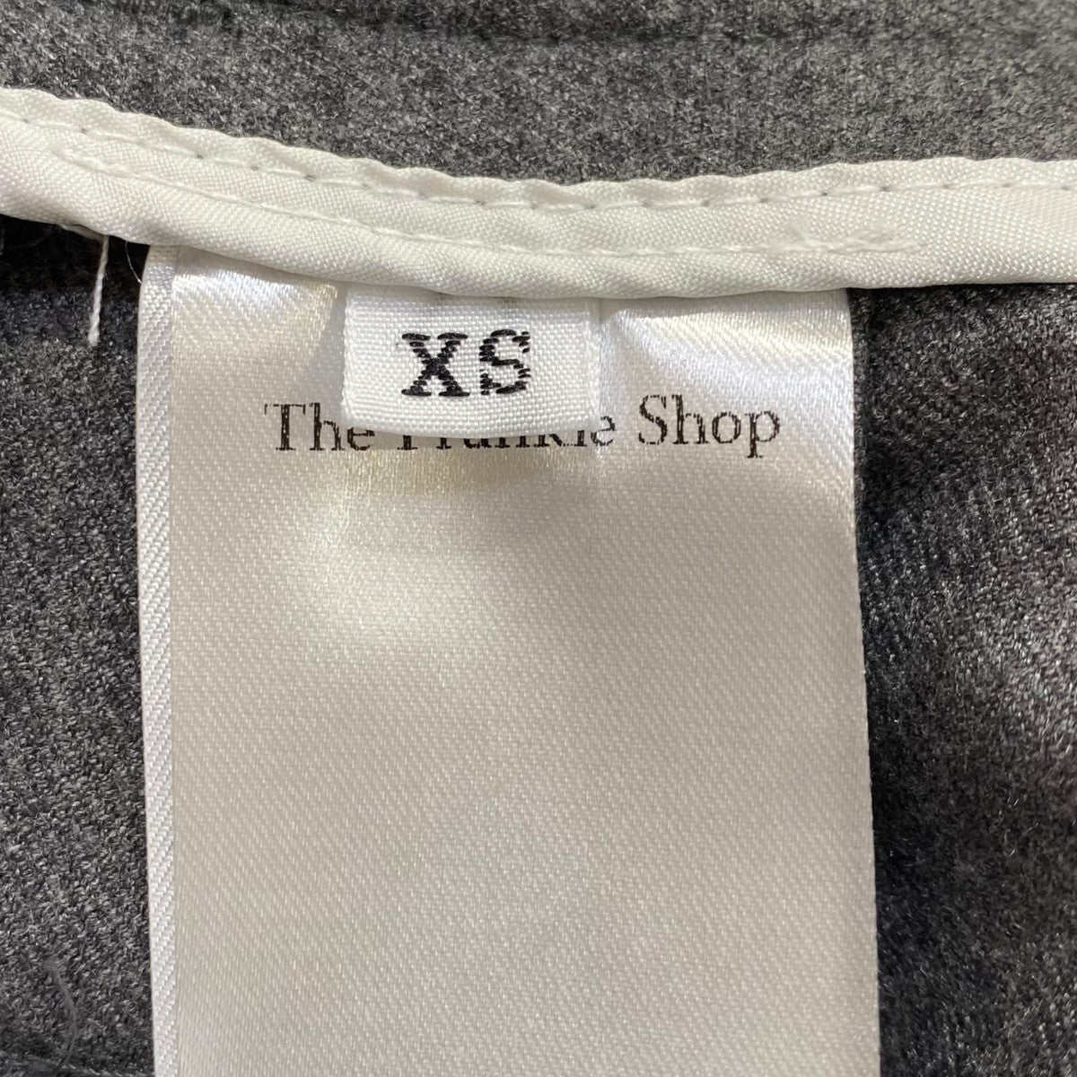 プリーツスカート