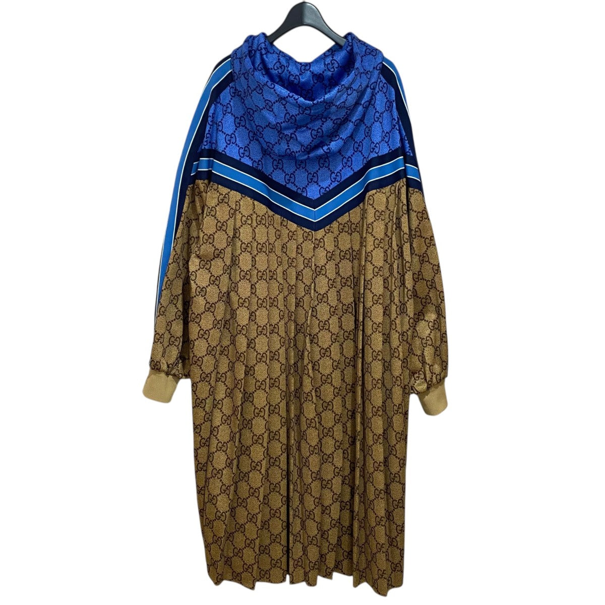 GUCCI/グッチ】リバーシブルGGウールポンチョ買取入荷[2020.11