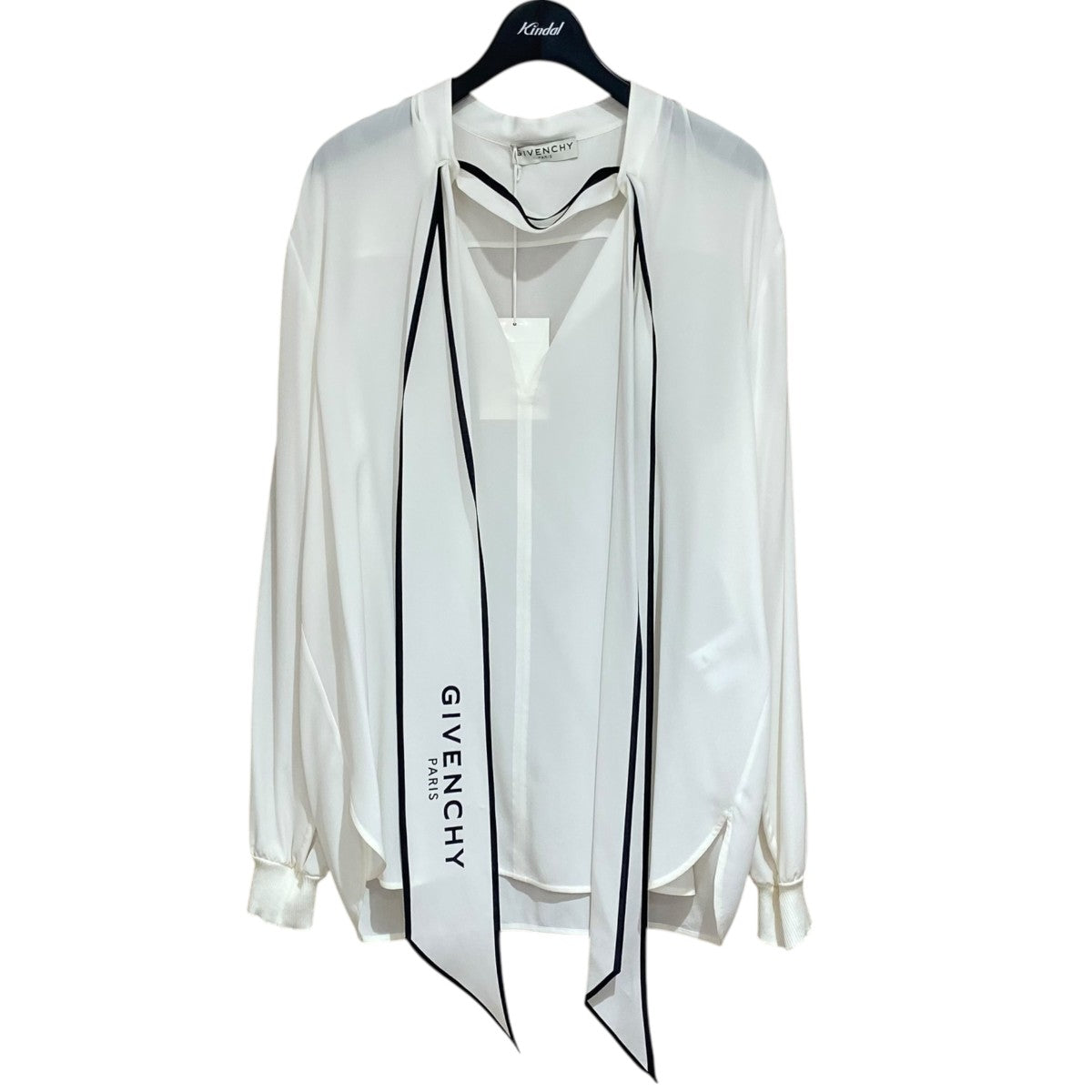 GIVENCHY(ジバンシィ) プルオーバーパーカーBW706A3Z18