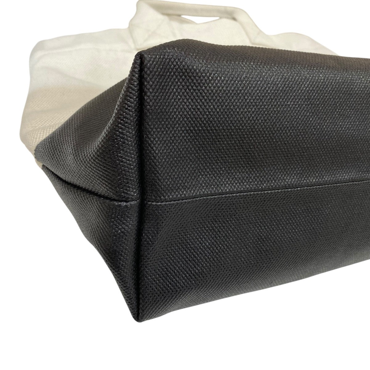 GUCCI(グッチ) キャンバストートバッグ 782741 ホワイト｜【公式  