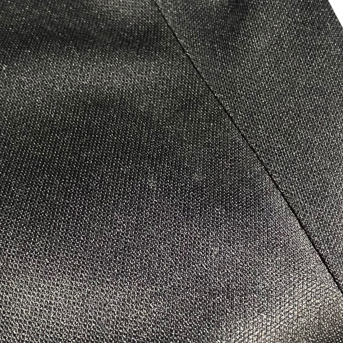 トラックパンツ