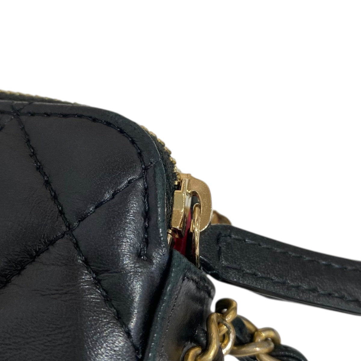 CHANEL チェーンウォレット 開きがターンロックに！新しくなった CHANEL チェーンウォレット