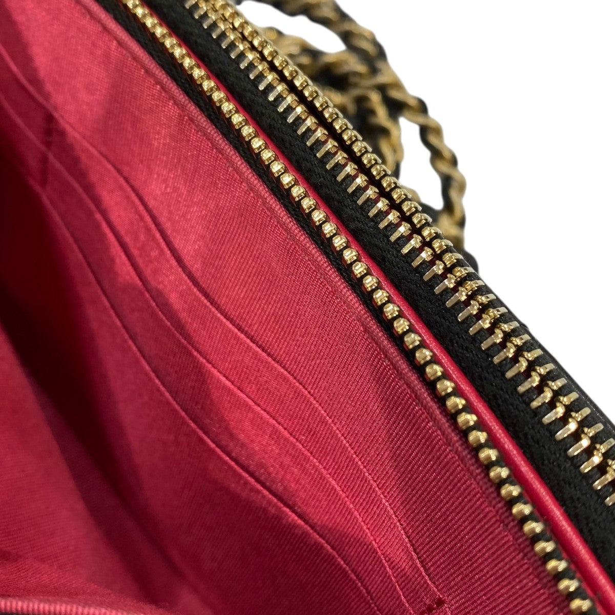 マトラッセ ダブルジップ チェーンウォレット