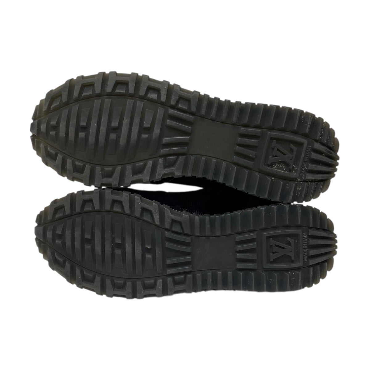 ランアウェイ スニーカー モノグラムGO 0119