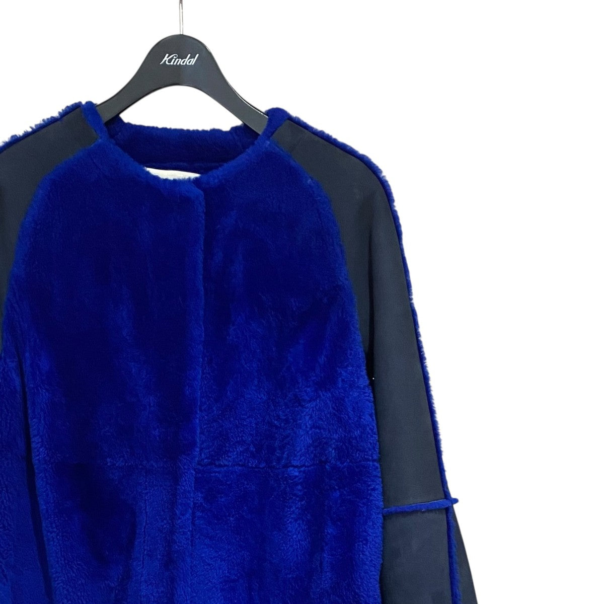 切替ムートンコート