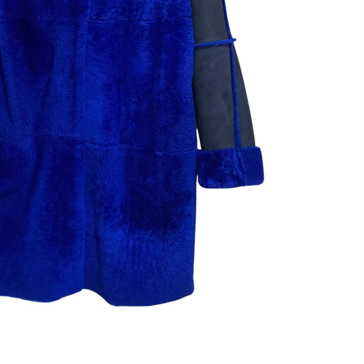 切替ムートンコート