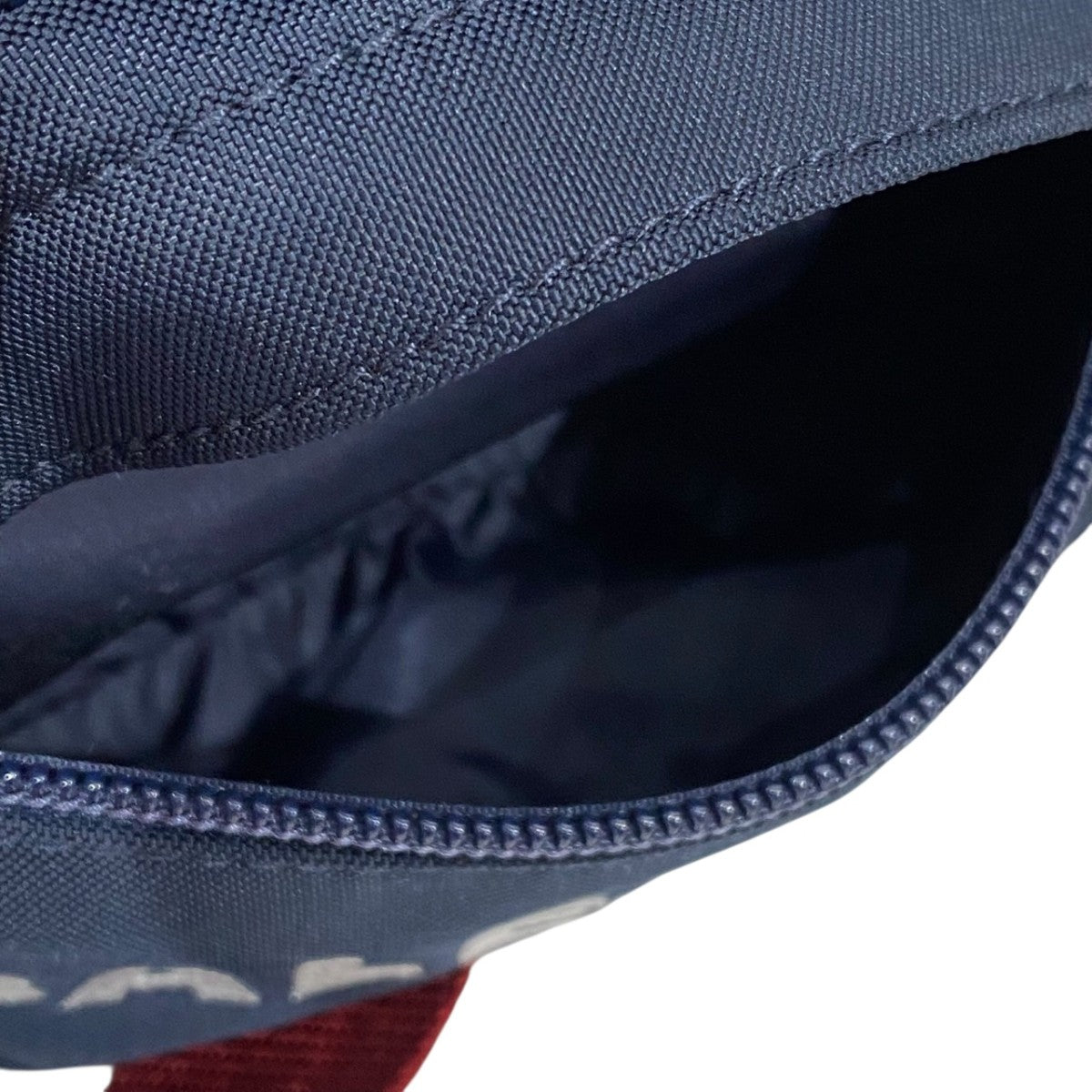 BALENCIAGA ボディバッグ 古着・中古-4枚目のアイテム画像