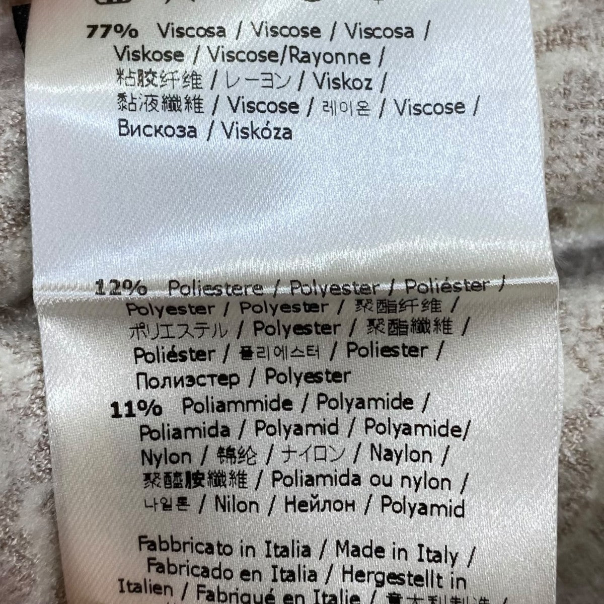 グラフィタートルネックニットFZX713