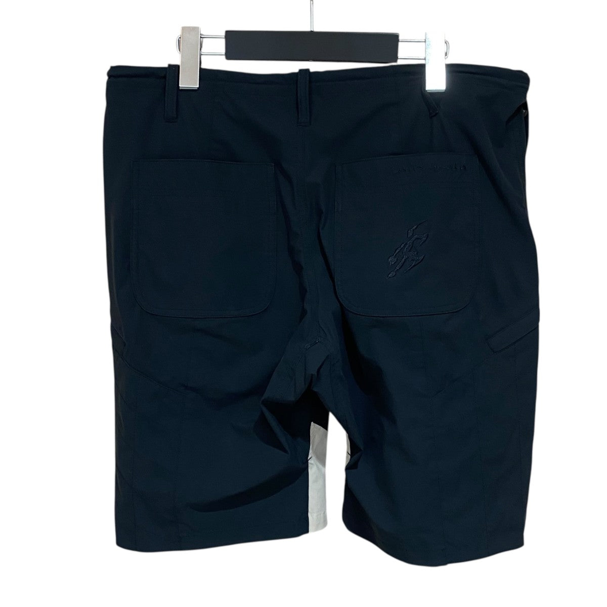 ASICS NOVALIS LIATRISORY SHORTSショートパンツ2203A303 古着・中古-2枚目のアイテム画像