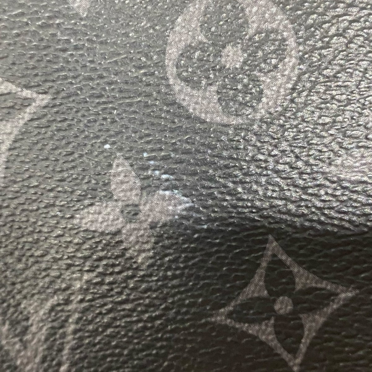 LOUIS VUITTON モノグラム エクリプス ディスカバリーバックパックM22545 古着・中古-6枚目のアイテム画像