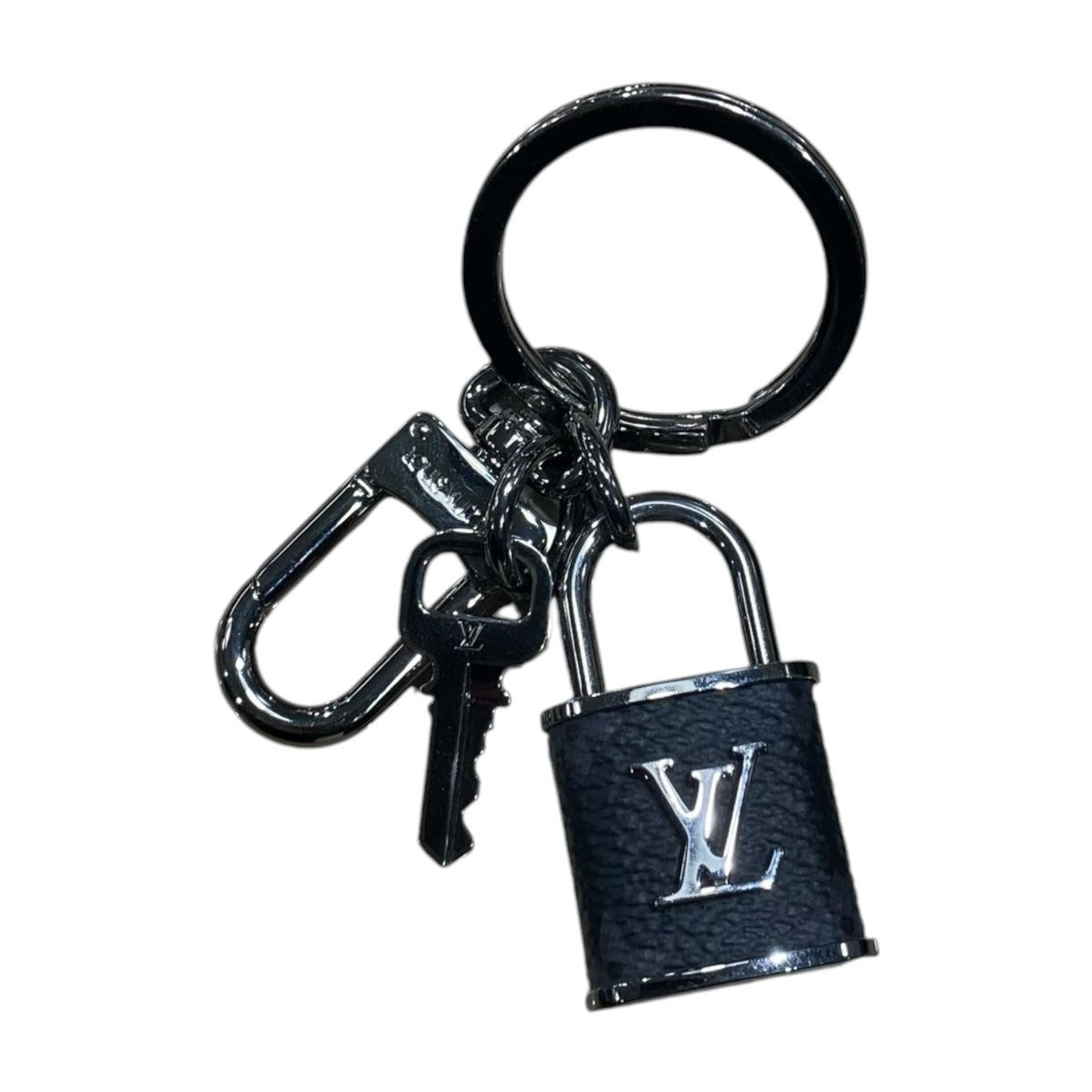 LOUIS VUITTON M00967 キーホルダーLVロックチャーム 古着・中古-1枚目のアイテム画像