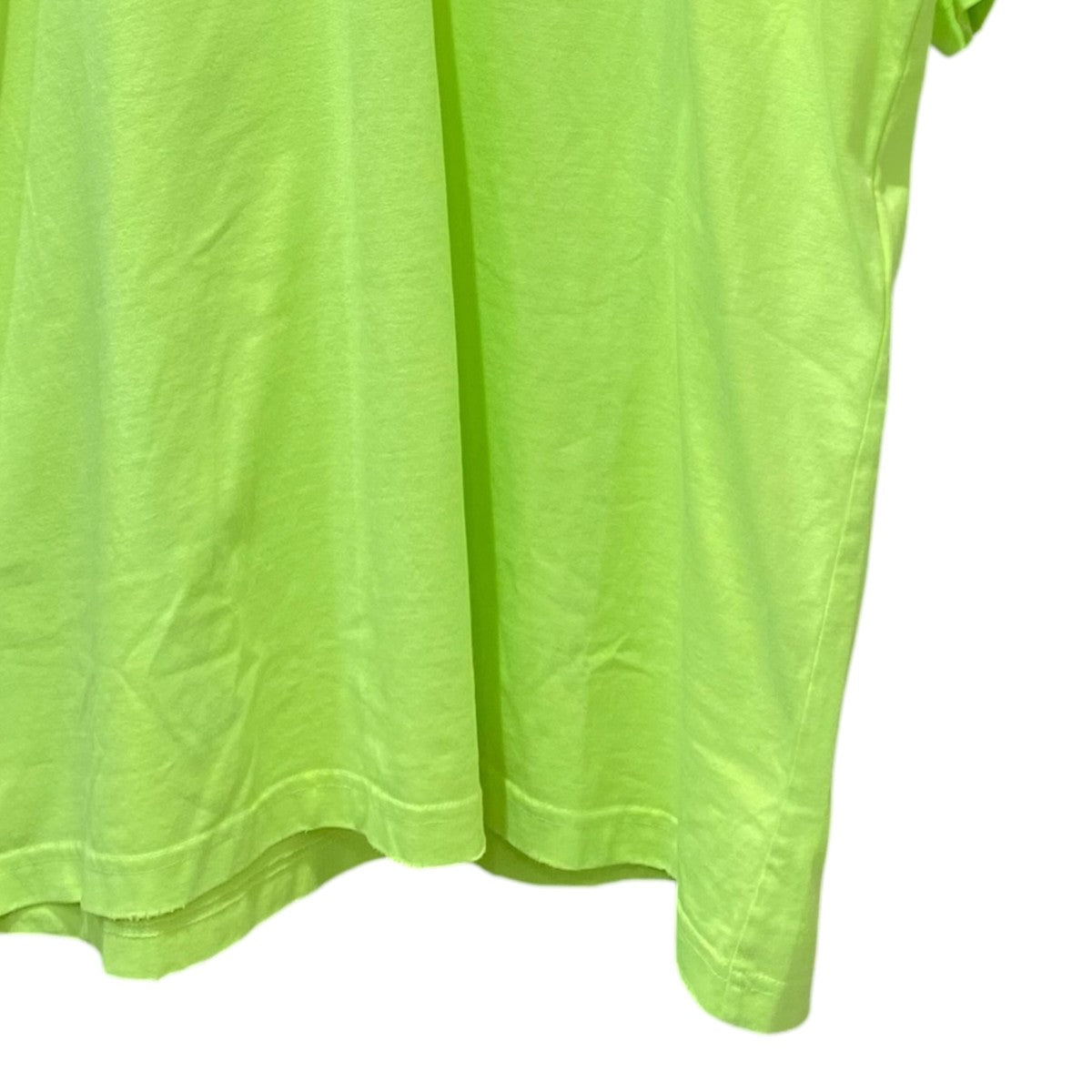 ダメージ加工ロゴTシャツ651795