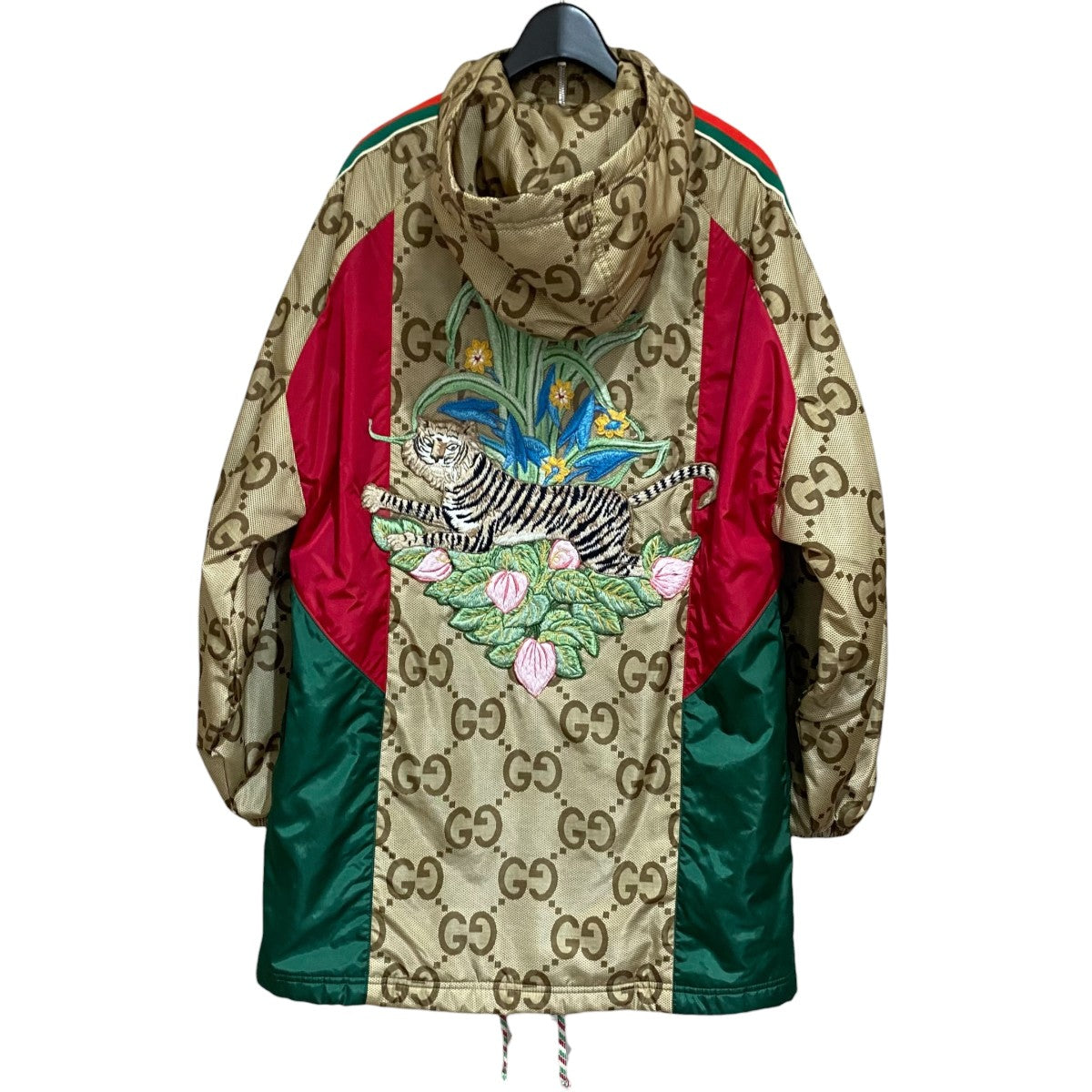 GUCCI GGナイロンタイガー刺繍コート682977 古着・中古-2枚目のアイテム画像