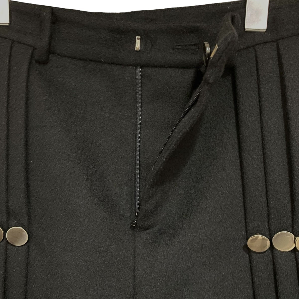 NEU IN BUTTON PLEATES TROUSERS23AWPNB02 古着・中古-3枚目のアイテム画像