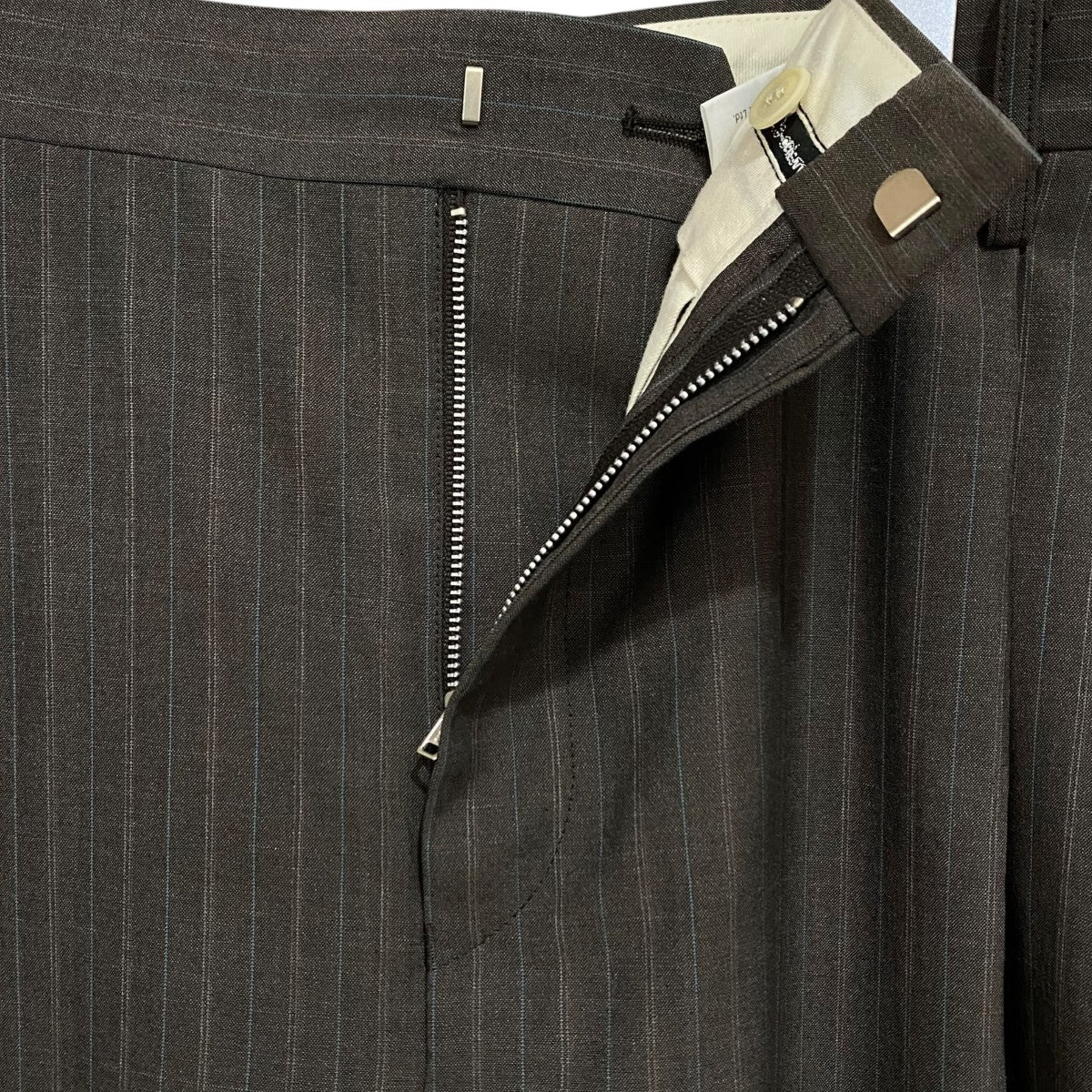 beautiful people Sheer stripe suiting side tuck widepants1545105013 古着・中古-3枚目のアイテム画像