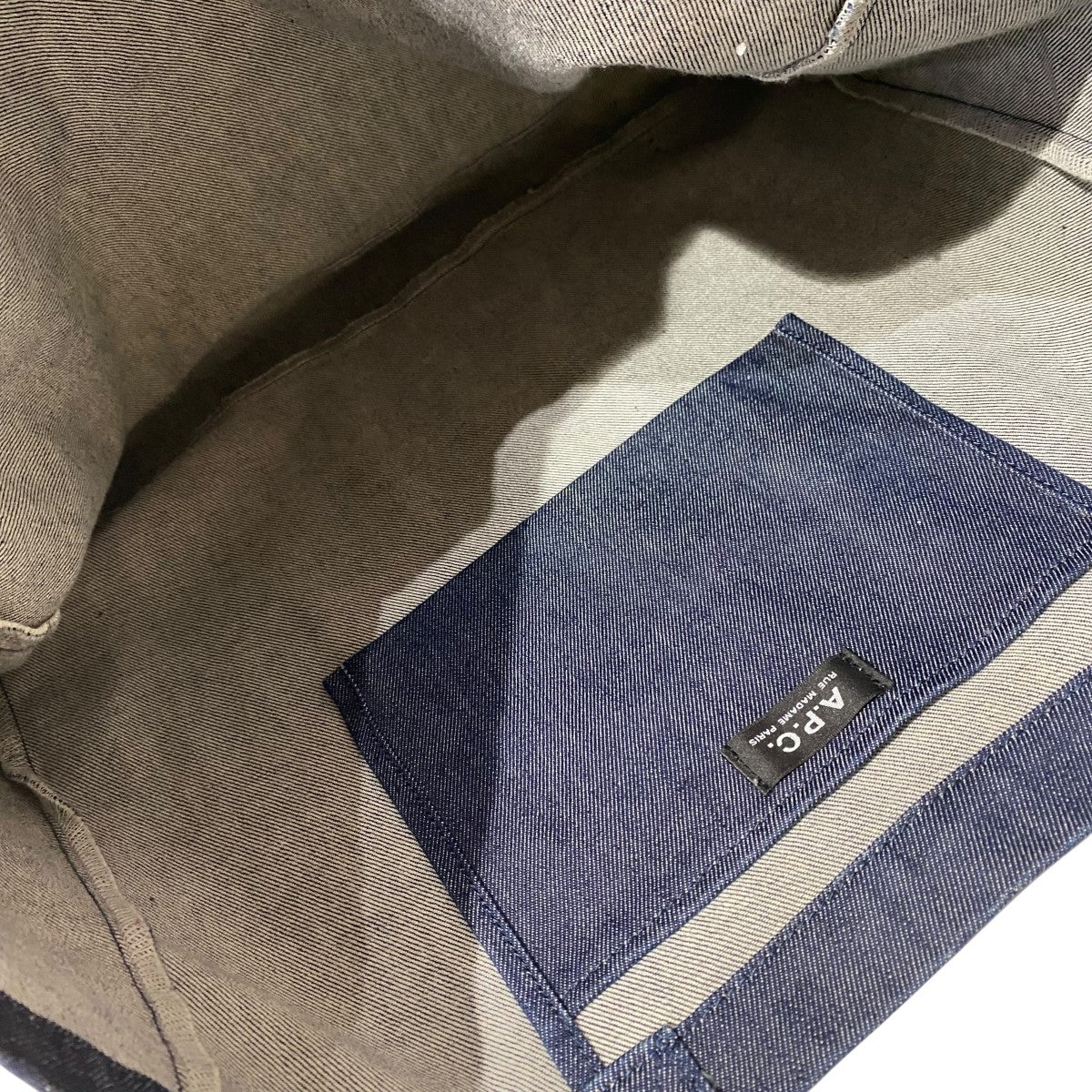 A．P．C． トートバッグ 古着・中古-3枚目のアイテム画像