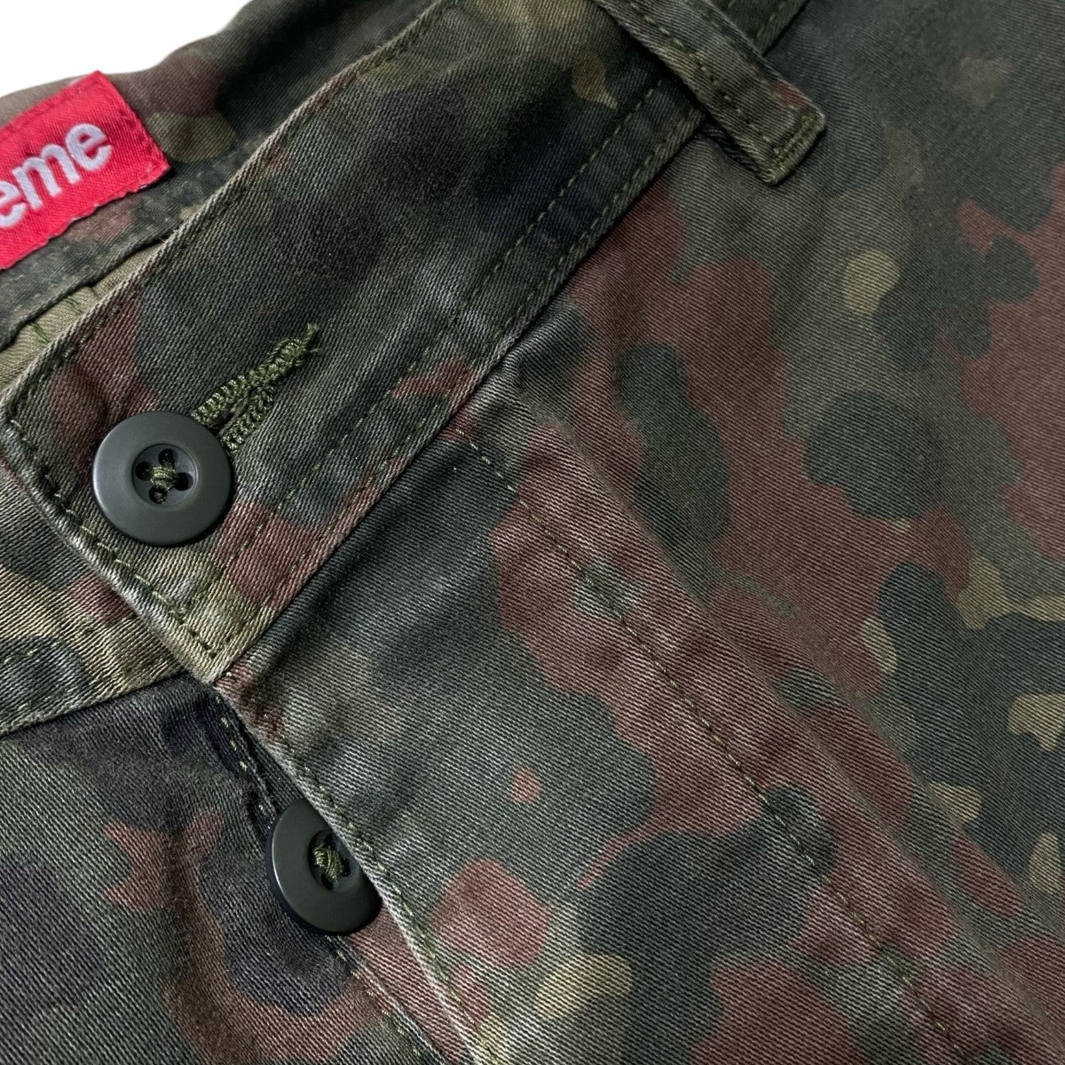 Supreme カモ柄カーゴパンツ 古着・中古-7枚目のアイテム画像