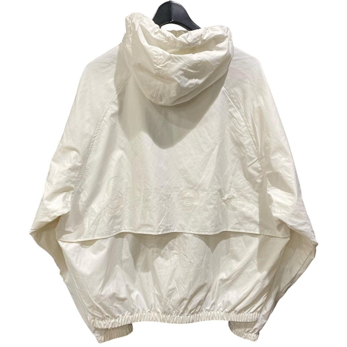 Supreme Lightweight Nylon Hooded Jacket 古着・中古-2枚目のアイテム画像